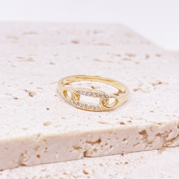 18k Gold Filled Ring - Picture 2 of 6